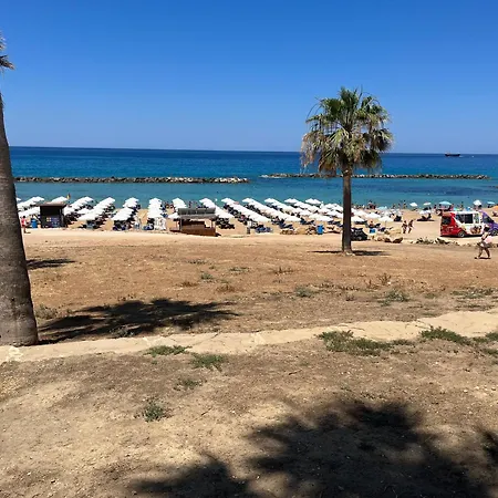 Diamond Complex * Paphos